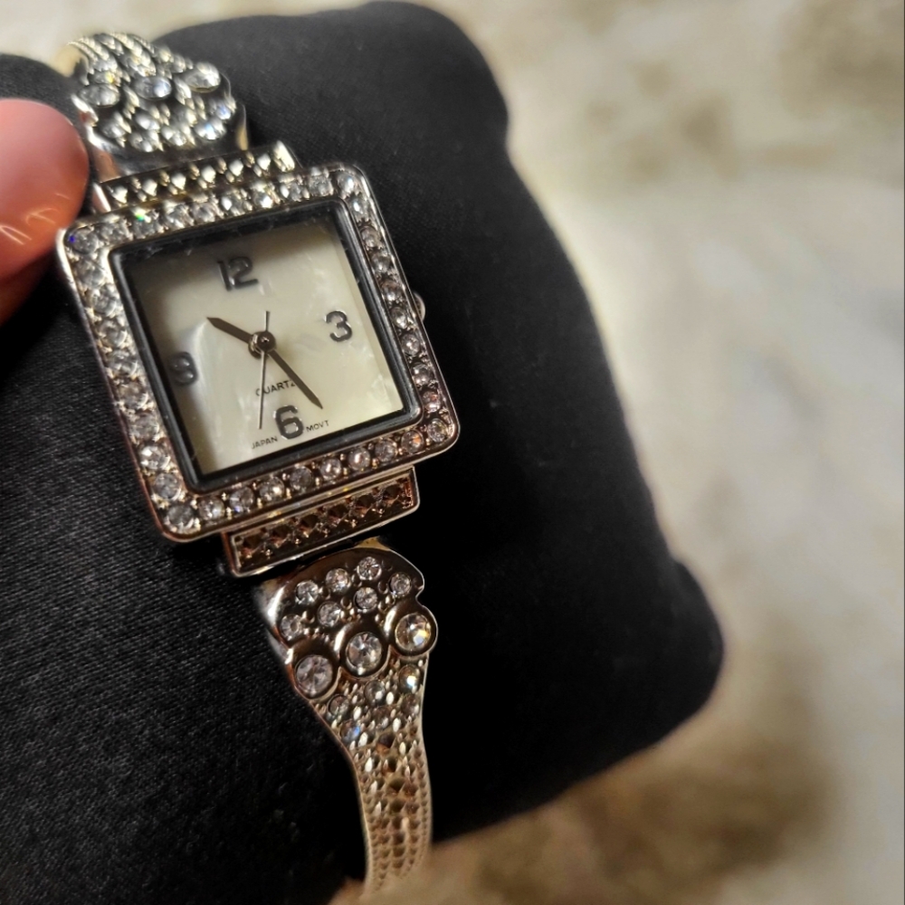 Vintage watch Movt. Quartz Ladies